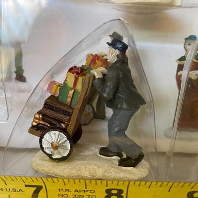 Department 56 ~ Village accessories