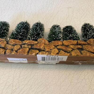 Department 56 ~ Village Accessories ~ Hedge stones with trees