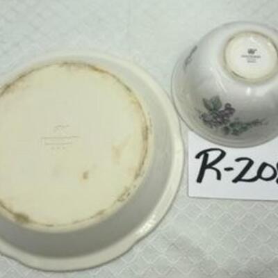 2 Pc Pfalzgraff Lot