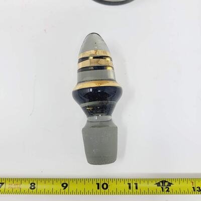 UNIQUE MID-CENTURY HAND PAINTED GLASS DECANTER BOTTLE W/ GOLD AND BLACK ACCENTS