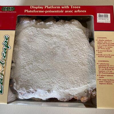 LEMAX - Village Landscape Mountain Back