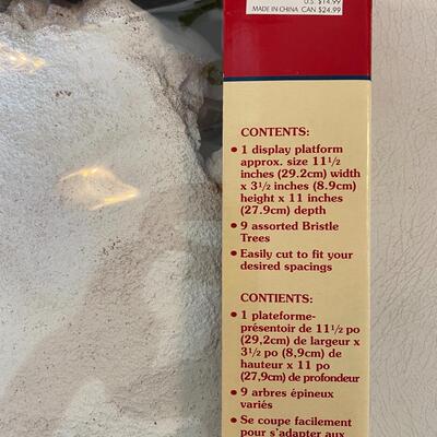 LEMAX - Village Landscape Mountain Back