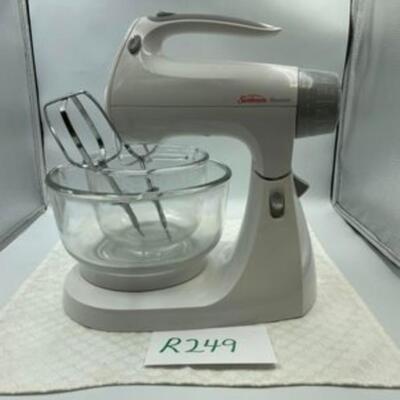 SUNBEAM Stand Mixer
