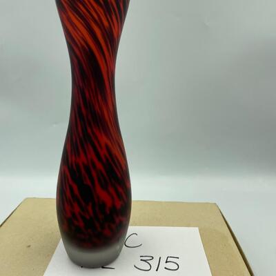 Magma vase