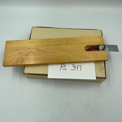Cribbage board
