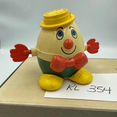 Vintage fisher price Humpty Dumpty pull toy