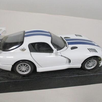 Set of 4 Scale Model Diecast Cars