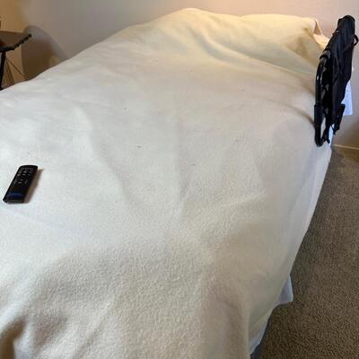 Full bed massage and lift