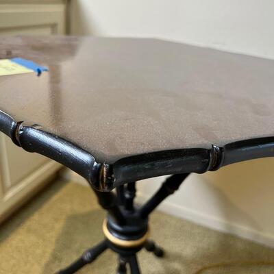 Italian six sided spindle table