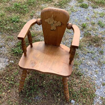 5256 Childs Table and Two Chairs Set
