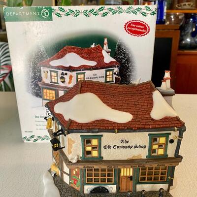 Department 56~ The Old Curiosity Shop