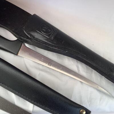 5260 Set of Three Knives 2-Fishing 1- Buck