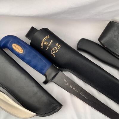 5260 Set of Three Knives 2-Fishing 1- Buck