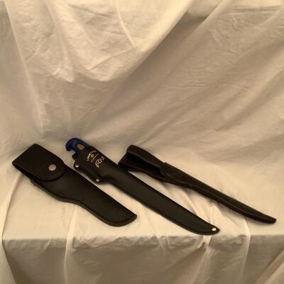 5260 Set of Three Knives 2-Fishing 1- Buck