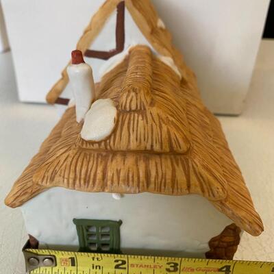 Department 56 ~ â€œ The Cottage of Bob Cratchit & Tiny Timâ€