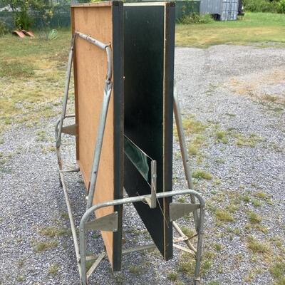 5271 Vintage The Detroiter Ping Pong Ball Table with Paddles and Balls