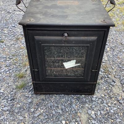 5272 Wheeling Metal Camping Oven