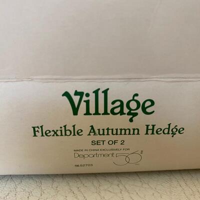 Department 56 ~ Flexible Autumn Hedge