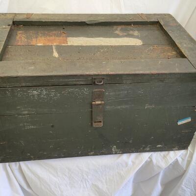 5280 Vintage Green Painted Wooden Tool Chest