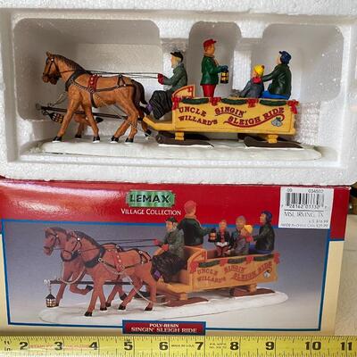 LEMAX - Uncle Willards Singin Sleigh Ride