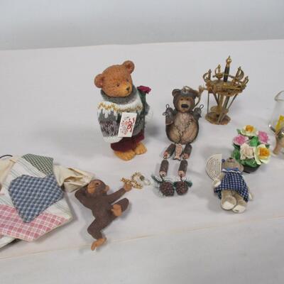 Collection Of Knick Knacks