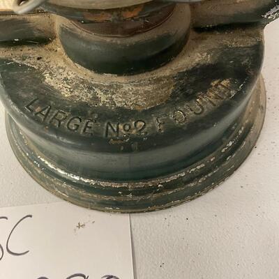 Antique lantern oil kerosene barn lamp