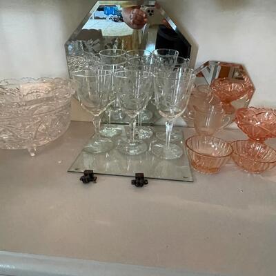 DR26-Glassware (bottom shelf)
