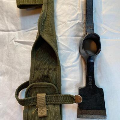 WWII US Army pic axe entrenching tool