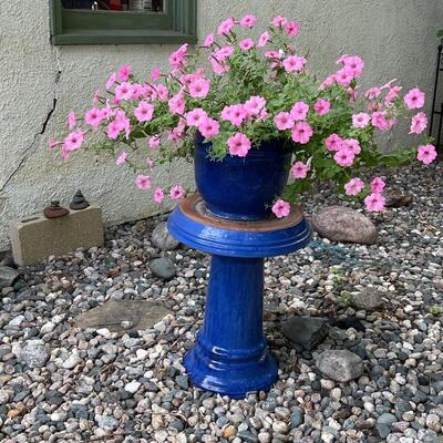 P2-Blue pedestal and planter with flowers
