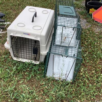 5306 Pet Carrier , Two Advantek Animal Traps, Dog Door, Electric Heat Pad