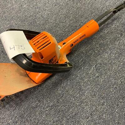 16â€ electric Black & Decker hedge trimmer