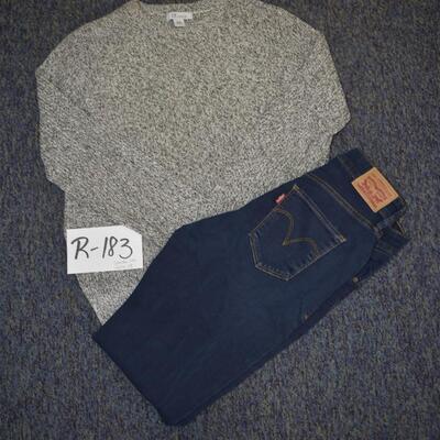 Women's Clothing Lot