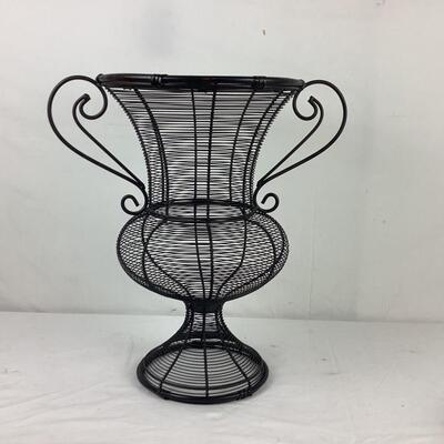 5311 Metal Wire Urn