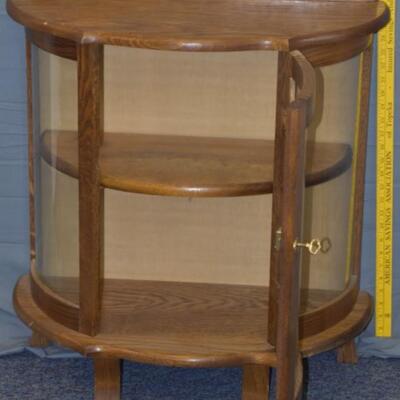 Small Display/Curio Cabinet
