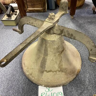 Big heavy bell