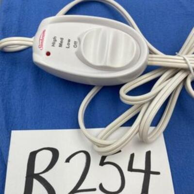 Heating Pad Lot