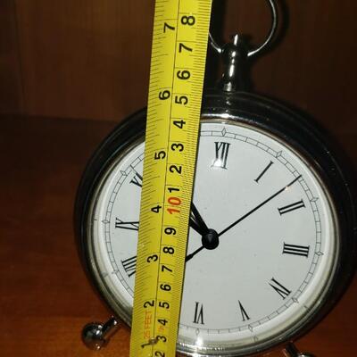 Pottery Barn alarm clock runs on batteries