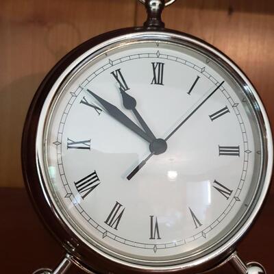 Pottery Barn alarm clock runs on batteries