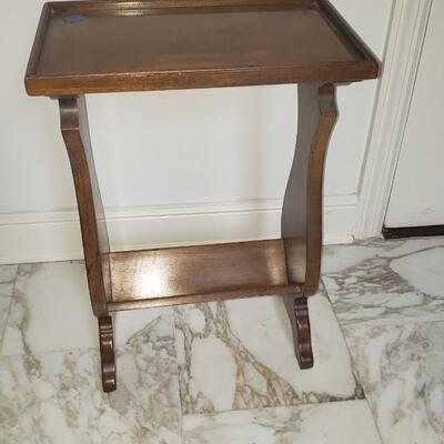 Small side table/ book shelf
