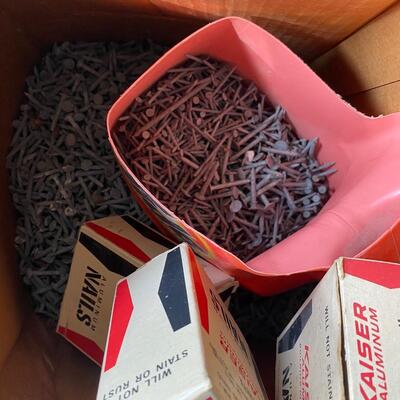 G24 Miscellaneous screws, nails, nuts bolts etc.