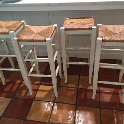 4 counter height stools