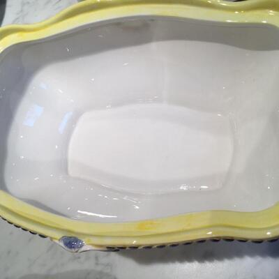 Ceramic tureen