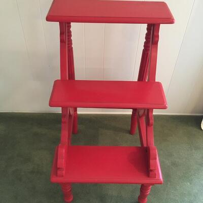 Red shelf/plant stand