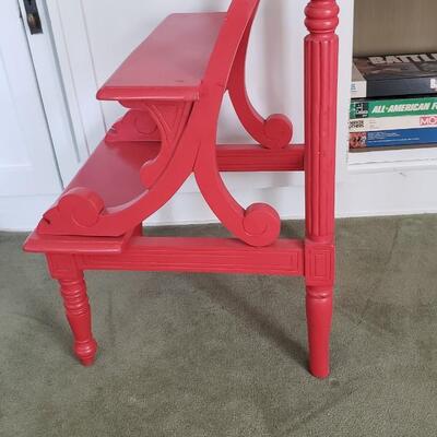 Red shelf/plant stand