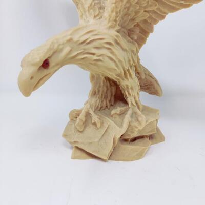 VINTAGE MEXICO RESIN EAGLE FIGURE