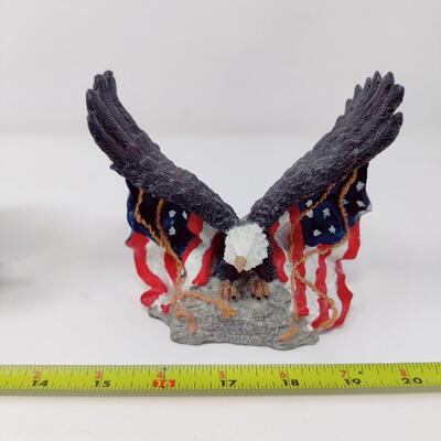 AMERICAN PATRIOTIC EAGLE AND FLAG FIGURES