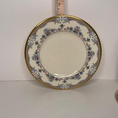 2 pc Lenox candle holder and dish
