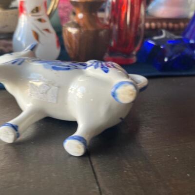 Vintage Holland creamer cow