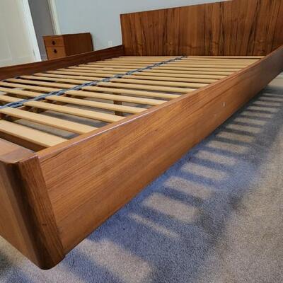 W&B Mobler Teak Queen Floating Platform Bed