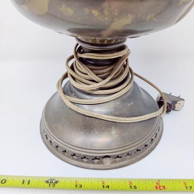 ANTIQUE METAL OIL LAMP CONVERTED INTO ELECTRIC